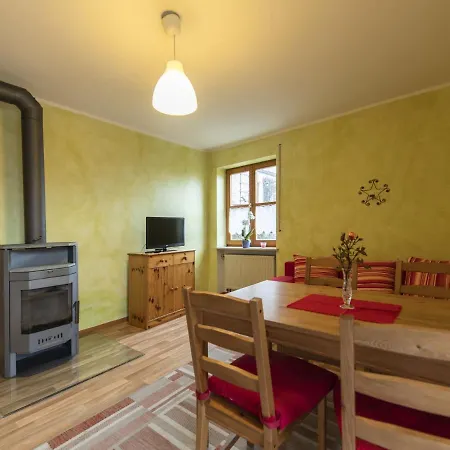 Apartamento Cheerful Near Forest In T Nnesberg